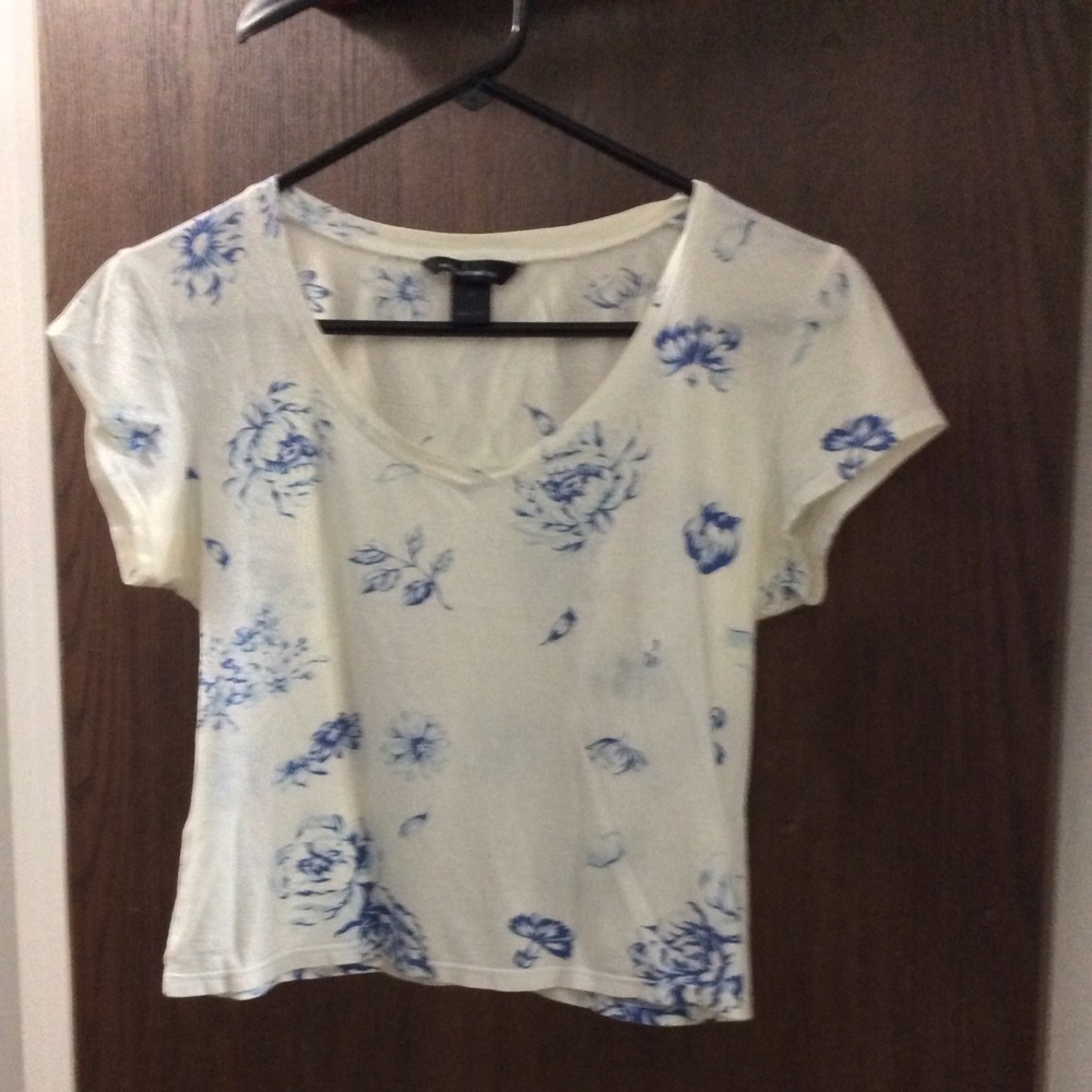 Flowered t-shirt